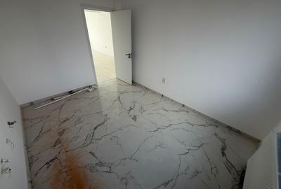 Duplex cu 4 camere cu Canalizare în Central - 13