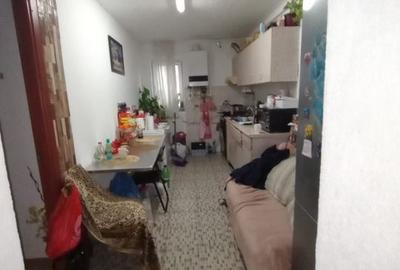 Apartament 2 camere, de vanzare, cu parcare, decomandat, zona Oasului - 13