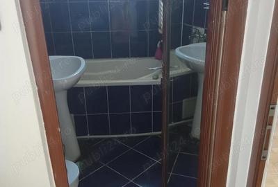 Apartament cu 3 camere semidecomandat în Obor - 1