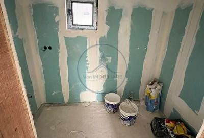 Casă cu 4 camere cu Teren 300 Mp în Central - 9