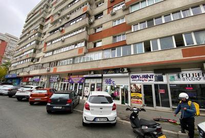 Spațiu comercial, de 120 mp, în P-ța Victoriei - 1