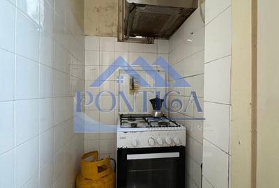 Apartament cu 3 camere, mobilat în Central - 8