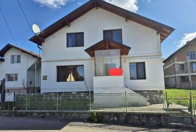 Vila Cornu-Prahova complet mobilata/utilata '' 350 mp + teren 500 mp'' - 24