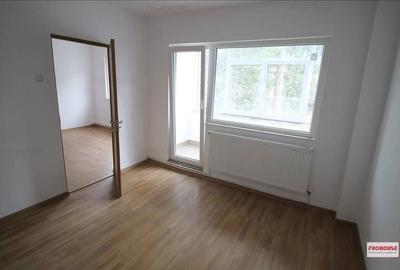 Apartament cu 2 camere semidecomandat în Central - 4