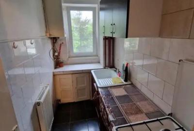 Apartament cu 2 camere semidecomandat, mobilat în Florilor - 7