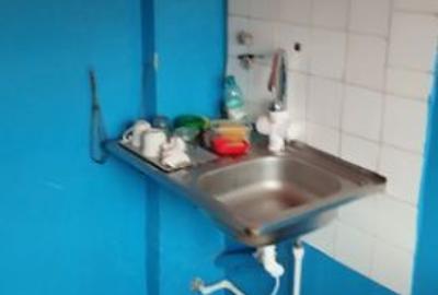 Vând apartament 2 camere Vulcan Hunedoara, et 7 zona Peco - 5
