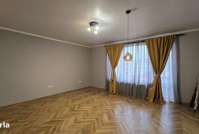 Apartament cu 3 camere decomandat în Blumăna - 10