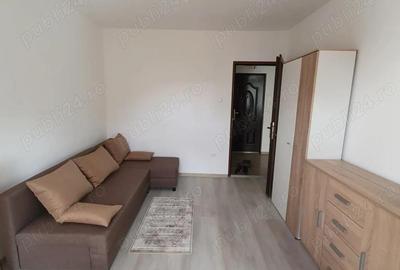 Vand garsoniera Trivale, etaj 2 4, renovata integral - 2