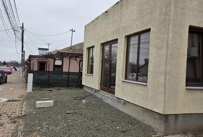 Spațiu comercial, de 89 mp, în Tuzla - 1