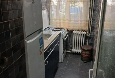 Apartament cu 2 camere semidecomandat în Craiovița Nouă - 7