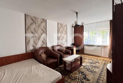 Apartament 2 camere mobilat decomandat 50mp balcon Vasile Aaron Sibiu - 2