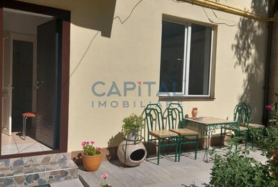 Imobil, 2 apartamente suprafata 35 mp fiecare, mansarda amenajata, ultracentral Imobil, 2 apartamente suprafata 35 mp fiecare, mansarda amenajata, ultracentral - 9