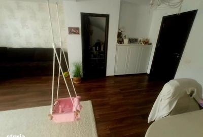 Casă cu 4 camere cu Teren 243 Mp în Clinceni