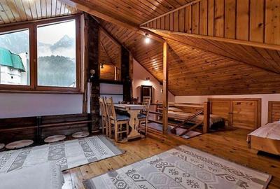 Apartament cu patru camere Busteni - 1