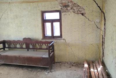 Casă cu 2 camere cu Teren 40 Mp în Vălișoara - 5