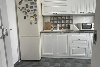 Apartament cu 2 camere decomandat, mobilat în Far - 14