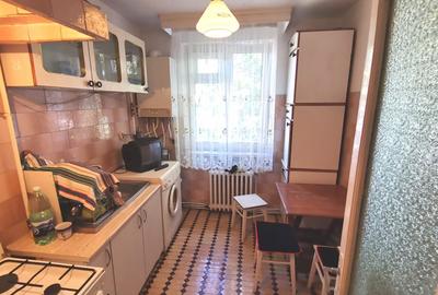 Apartament 3 camere semidecomandat, ultracentral Etaj4/4 Piatra Neamt - 9