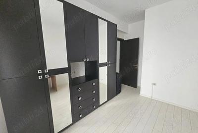 Inchiriez apartament 3 camere - 5