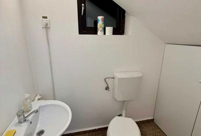 Spațiu comercial, de 40 mp, în Gura Văii - 1