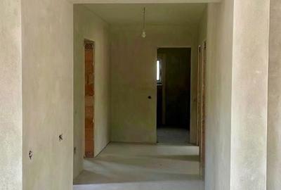 Casă cu 3 camere în Sărmășel - 2
