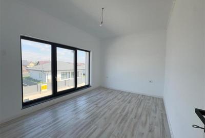 Casă individuală cu 4 camere cu Canalizare în Miroslava - 19