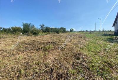 Teren intravilan cu acces utilitati in Sura Mare din Sibiu Teren intravilan cu acces utilitati in Sura Mare din Sibiu - 5