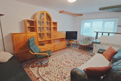 Inchiriez apartament duplex, 4 camere, in Constanta zona Gara, pe termen lung, cu centrala gaz si AC - 1