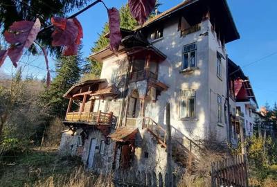 Casă cu 7 camere cu Teren 996 Mp în Nord