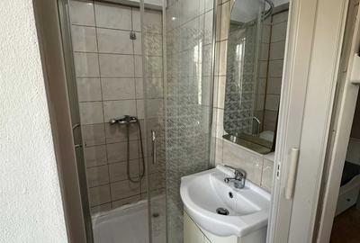 Garsonieră semidecomandată în 1 Decembrie 1918 - 1