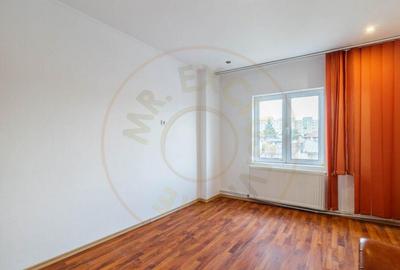 3 camere in vila interbelica Risc 2 - 3