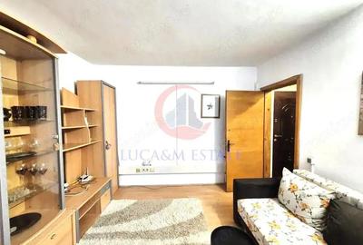 Garsonieră decomandată, mobilată în Complex Studențesc