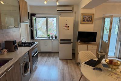 Aviatiei Hotel Cristal Palace apartament cu 2 camere de vanzare - 3