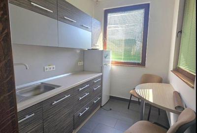 Casă cu Teren 216 Mp în Iorga - 4