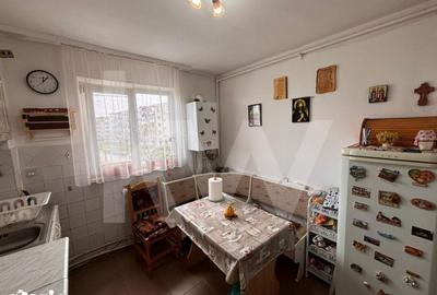 Apartament cu 3 camere în Central - 13