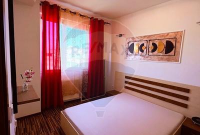 Apartament cu 3 camere semidecomandat, mobilat în UTA - 8