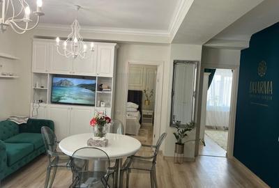 Apartament cu 3 camere semidecomandat, mobilat în Est - 1
