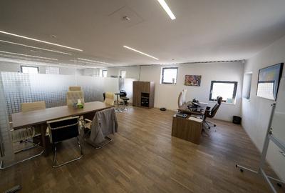 Cladire de birouri - arhitectura exceptionala! - 12