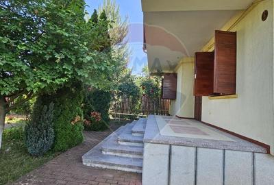 Casa / Vila cu 6 camere de vanzare - CORNU - 16