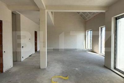 Casă cu 5 camere cu Teren 500 Mp în Gilău