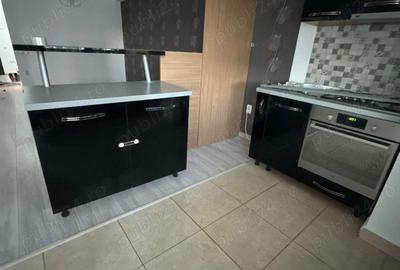 Apartament cu 3 camere decomandat în Central - 3