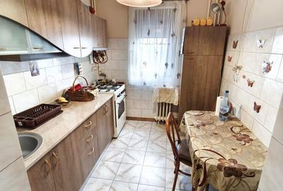 Apartament cu 3 camere în Republicii - 5