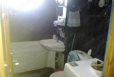 Inchiriez camera in apartament cu doua camere - 2