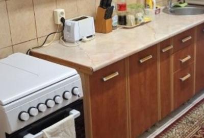 Apartament cu 2 camere semidecomandat în Tractorul - 1