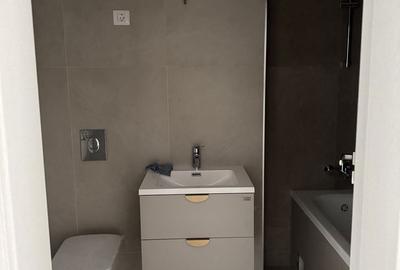 Apartament cu 3 camere decomandat în Exterior Vest - 6