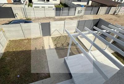 Casă cu 4 camere cu Teren 350 Mp în Central