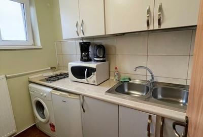 Garsoniera ultracentrala, mob., etaj 7, bloc solid, termoizolat, langa  Cismigiu - 10