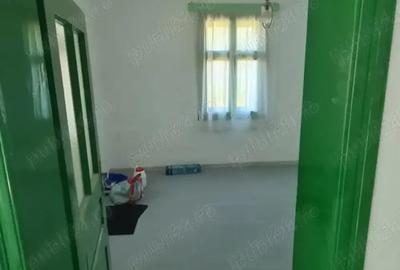 Casă cu 3 camere în Tismana - 5