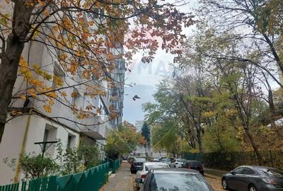 Apartament cu 3 camere de vanzare - 26