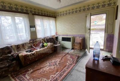 Casă cu 4 camere în Central - 3