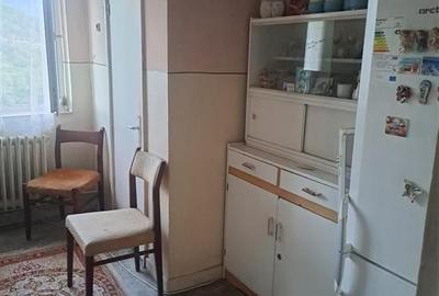 APARTAMENT DE VANZARE 2 CAMERE - TG OCNA - 6